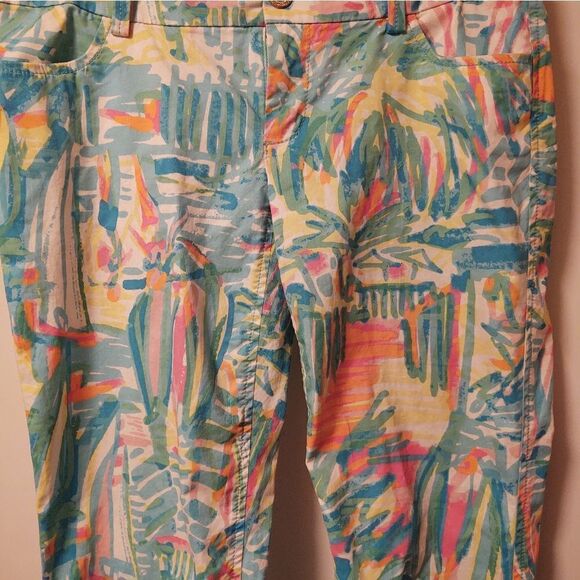 Lilly Pulitzer Callahan Chinos! Size 2 - Picture 3 of 6